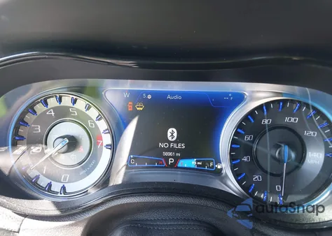 2022 Chrysler 300 S из США, поврежденный, VIN 2C3CCABG7NH228895